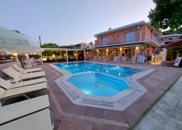 Makis Louvlis Hotel