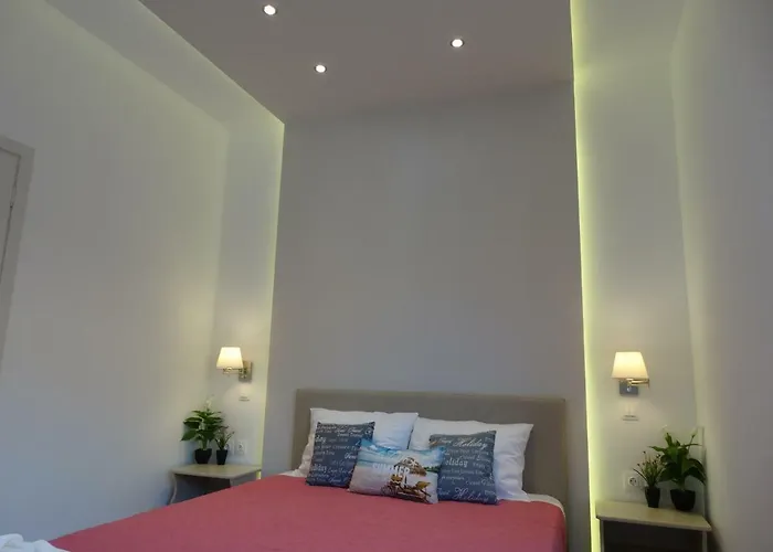 Makis Louvlis Hotel
