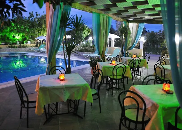 Makis Louvlis Hotel
