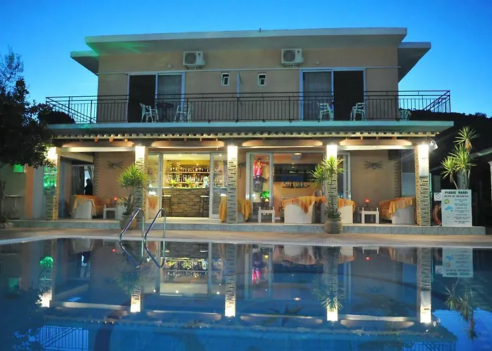 Makis Louvlis Hotel *