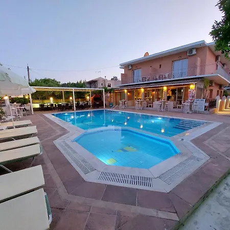 Makis Louvlis Hotel