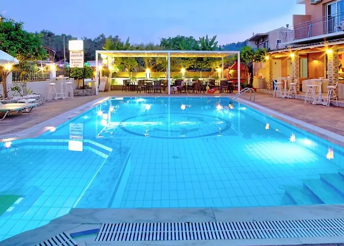 Makis Louvlis Hotel *