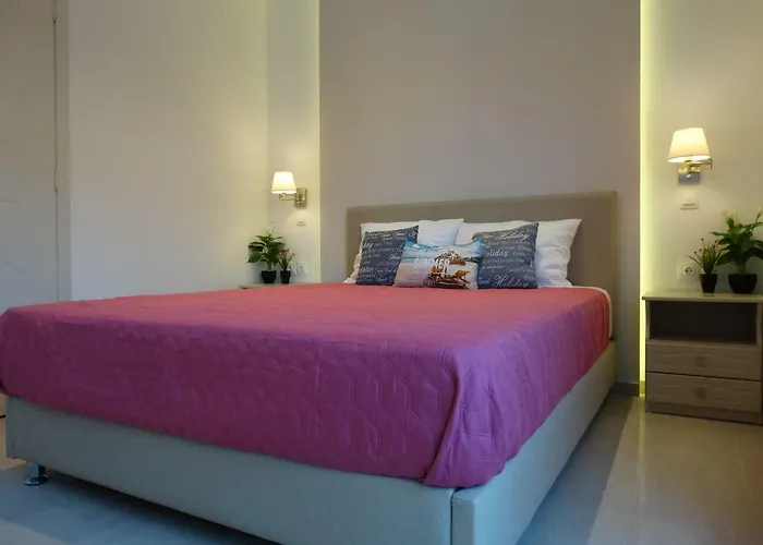 Hotel Makis Louvlis *