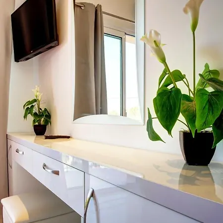 Makis Louvlis Отель Мораитика