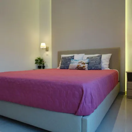 Отель Makis Louvlis *